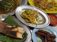 -黄亚华小食店(Jalan Alor)