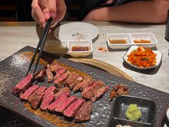 现切牛排-乾杯烧肉居酒屋(中洲湾店)