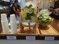 -成都你六姐·牛肉冒菜(城市集市合生汇店)