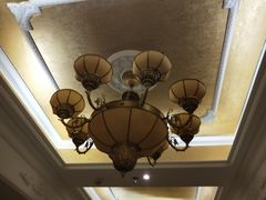 -维也纳酒店(罗湖口岸国贸东门店)