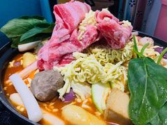 -烤路里·韩国品质自助烤肉(石路天虹4号店)