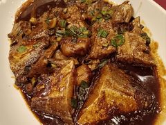 -侬佳蒸菜馆(听潮店)