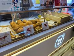 面包甜点陈列柜-西树泡芙(北京密云万象汇店)