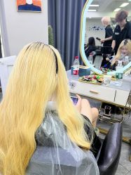 -IU潮牌·SALON