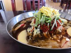 -服务大楼冷面(延大店)