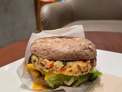 -星巴克(深圳宝能太古城南区店)