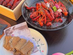 -聚汇三少·龙虾·中餐厅(莫邪路新天地店)
