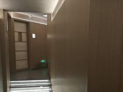 -耳湾躺式采耳SPA馆(保利五月花店)