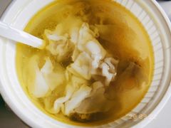 特色鸡汤馄饨-老乡鸡(南京首创立方店)
