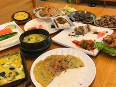 -青瓦餐厅·生鱼片·韩园烤肉(西塔店)