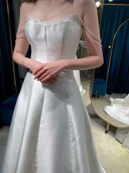 -LA GRACE高端婚纱礼服定制馆