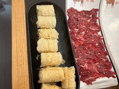 -左庭右院鲜牛肉火锅(浦江欢乐颂店)