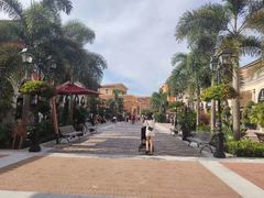 -佛罗伦萨小镇广佛名品奥特莱斯(疏港路店)