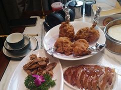 -梅利汴京烤鸭•开封豫菜地标店(东大街店)
