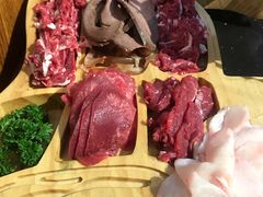 -宴全牛粤来越牛潮汕鲜牛肉火锅(海州万达广场店)