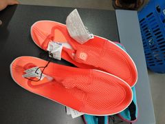 -迪卡侬(西三旗店)