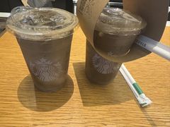 -星巴克臻选(上海合生汇1F店)