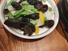 炒时蔬-云海肴·汽锅鸡·云南菜(广安门天虹店)