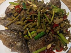 -牛八宝桂林米粉(八里庄店)