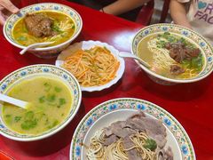 -金杨拉面王小吃面馆·牛三宝面·红烧牛肉粉