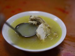 清炖母鸡汤-老丘丘(较场口店)