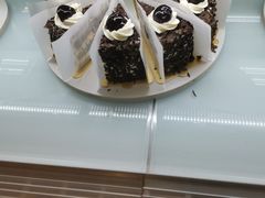 -焙丽拾光(麦凯乐直营店)