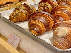 巧克力香蕉羊角包-OUR Bakery(SKP-S店)