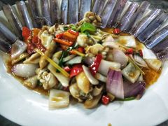 -四川小胡子海鲜(丁村万人海鲜广场店)