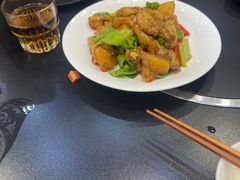 -红东阁东北菜烤肉酒馆(CROSS万象汇店)
