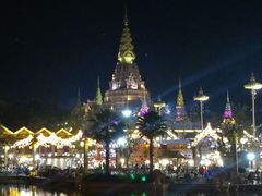 -东南亚风情赶摆街夜市