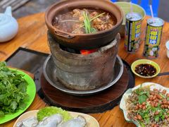 -雄伟美食(高沙中街店)