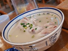 -易老妈蹄花.创于1935(总店)