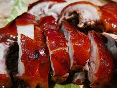 -黄记四更烤乳猪店