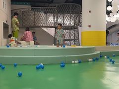 -涨巢·潮玩水疗局