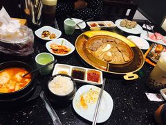 -猪啊牛呀羊啊铜盘烤肉(正大广场店)