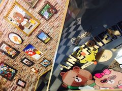 -LINE FRIENDS Garosu-gil Flagship Store