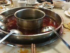 -蜀滋香鲜鱼美蛙火锅(339店)