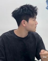 -尤司男士国潮理发馆