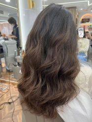 -奈川烫染Salon