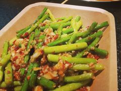 油爆蒜苗-肉店炸炸炸·爆汁孜然牛肉