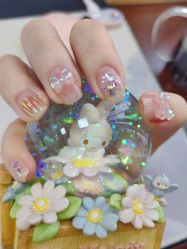 -杨美丽·美甲美睫