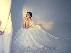 -第一夫人婚纱摄影(南京店)