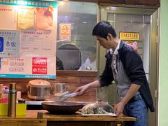 -大富蚝乌东哥饭店·石锅鱼杂·柠檬鸭(革新路店)