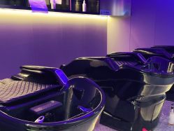 -TOP HAIR SALON