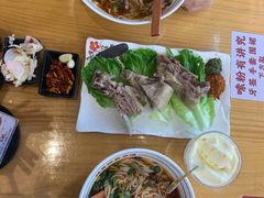 -小椒羊.羊肉粉 龙虾 羊肉串(新地旗舰店)
