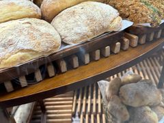 -CARINO BAKERY&CAFE(人广来福士店)