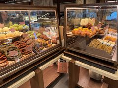 -RUXU入续糖水铺与包(卓悦中心店)