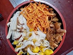 -菌之家·专业纯野生菌火锅·特色炒菌