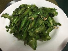-岛中岛·海鲜大排档·万宁老字号(东澳店)
