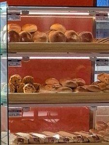 -新侨三宝乐面包店(崇文门店)